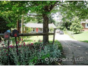 15 Fieldcrest Dr - Photo 3