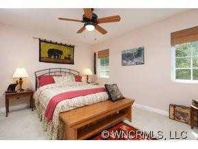 34 Victoria Park Drive - Photo 14