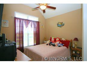 403 Tryon View - Photo 11