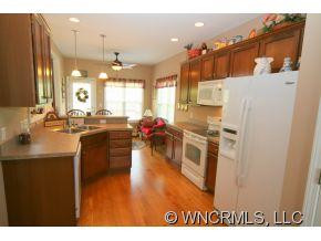 403 Tryon View - Photo 7