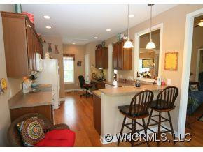 403 Tryon View - Photo 8