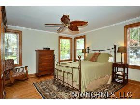 401 Crescent Ave - Photo 9