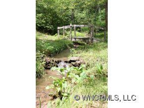 411 Rhododendron Dr. - Photo 11