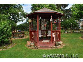 106 Albert Drive - Photo 11