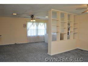 106 Albert Drive - Photo 3