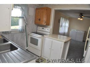 106 Albert Drive - Photo 4