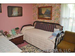 106 Albert Drive - Photo 9