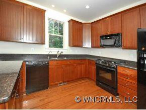 9 HOOLET CT. - Photo 4