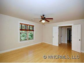 9 HOOLET CT. - Photo 5
