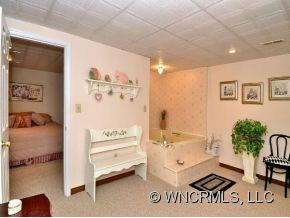 188 MOUNTAIN VALLEY DRIVE - Photo 18