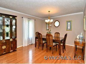 188 MOUNTAIN VALLEY DRIVE - Photo 4