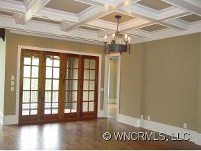 28 Village Oak Drive - Photo 2