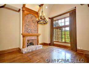 32 Village Oak Drive - Photo 3