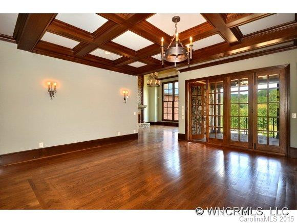 30 Village Oak Drive - Photo 4