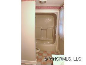 220 Ewbank Drive - Photo 8