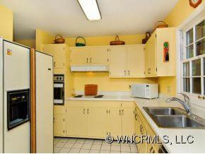 916 TOXAWAY CIRCLE - Photo 12