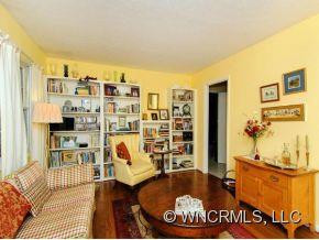 916 TOXAWAY CIRCLE - Photo 6
