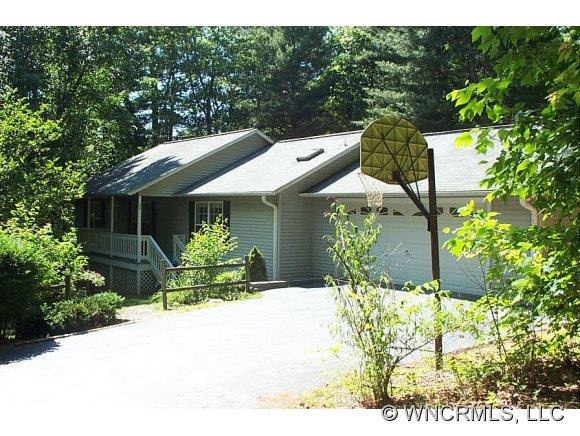 28 Blueberry Lane