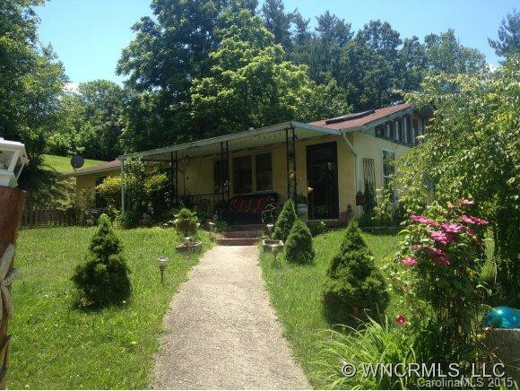 34 Parkwood Avenue