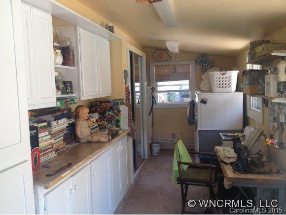 34 Parkwood Avenue - Photo 11