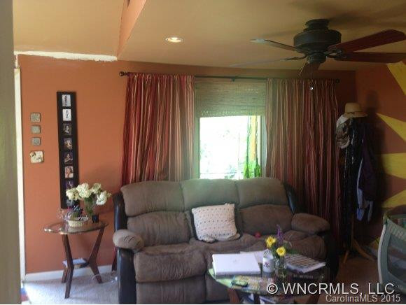 34 Parkwood Avenue - Photo 7