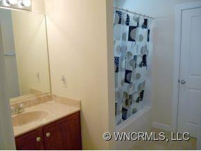 18 Woodcreek Circle - Photo 11