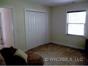 18 Woodcreek Circle - Photo 17