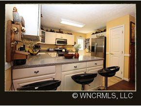145 Crestview Drive - Photo 5