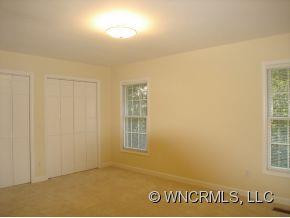409 Claremont Drive - Photo 11