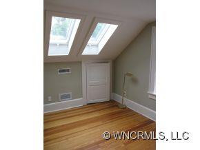 117 Norwood Ave - Photo 9