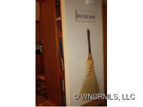 918 Long Branch Road - Photo 7