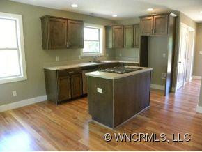 4 CENTRAL AVENUE, WEST - Photo 2