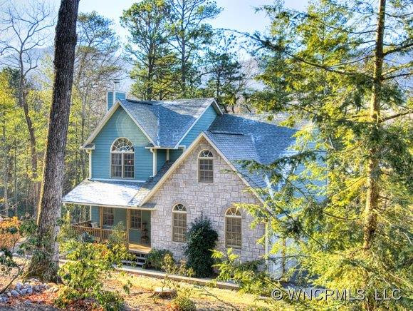 235 Woodland Court