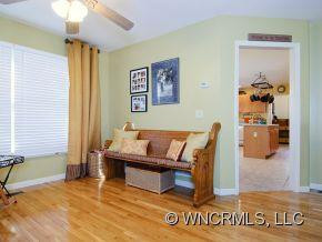 235 Woodland Court - Photo 3