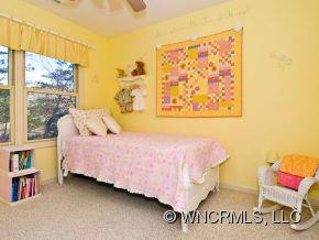 235 Woodland Court - Photo 10