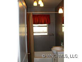 96 PLEASANT HILL RD. - Photo 9