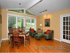 390 Windsor Road - Photo 4