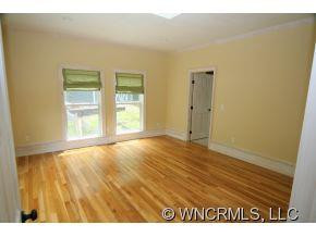 105 Kilt Lane - Photo 10