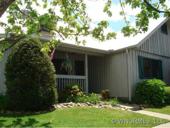 704 Eagles Nest Villa
