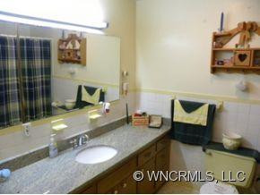 165 TARHEEL DRIVE - Photo 13