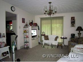 6 Sedgefield Road - Photo 3