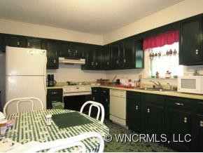 6 Sedgefield Road - Photo 5