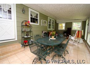 74 Oakwood Drive - Photo 12