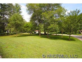 74 Oakwood Drive - Photo 4