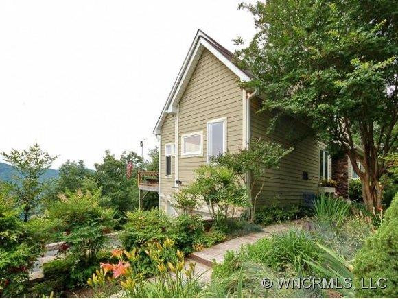 156 BLACK OAK DRIVE