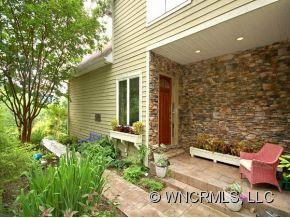 156 BLACK OAK DRIVE - Photo 2