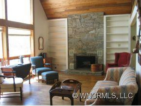221 Beckett Drive - Photo 2