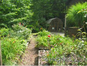 221 Beckett Drive - Photo 13