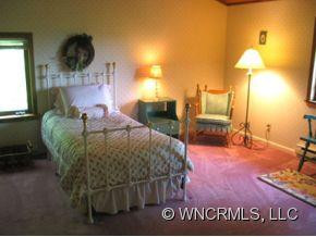 221 Beckett Drive - Photo 7