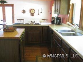 221 Beckett Drive - Photo 9